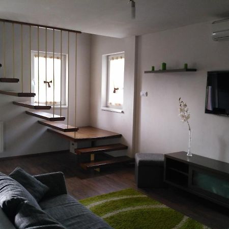 Family Holiday Apartman Nyíregyháza Eksteriør billede